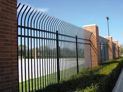 The Benefits of Commercial Fencing for Texas Businesses
